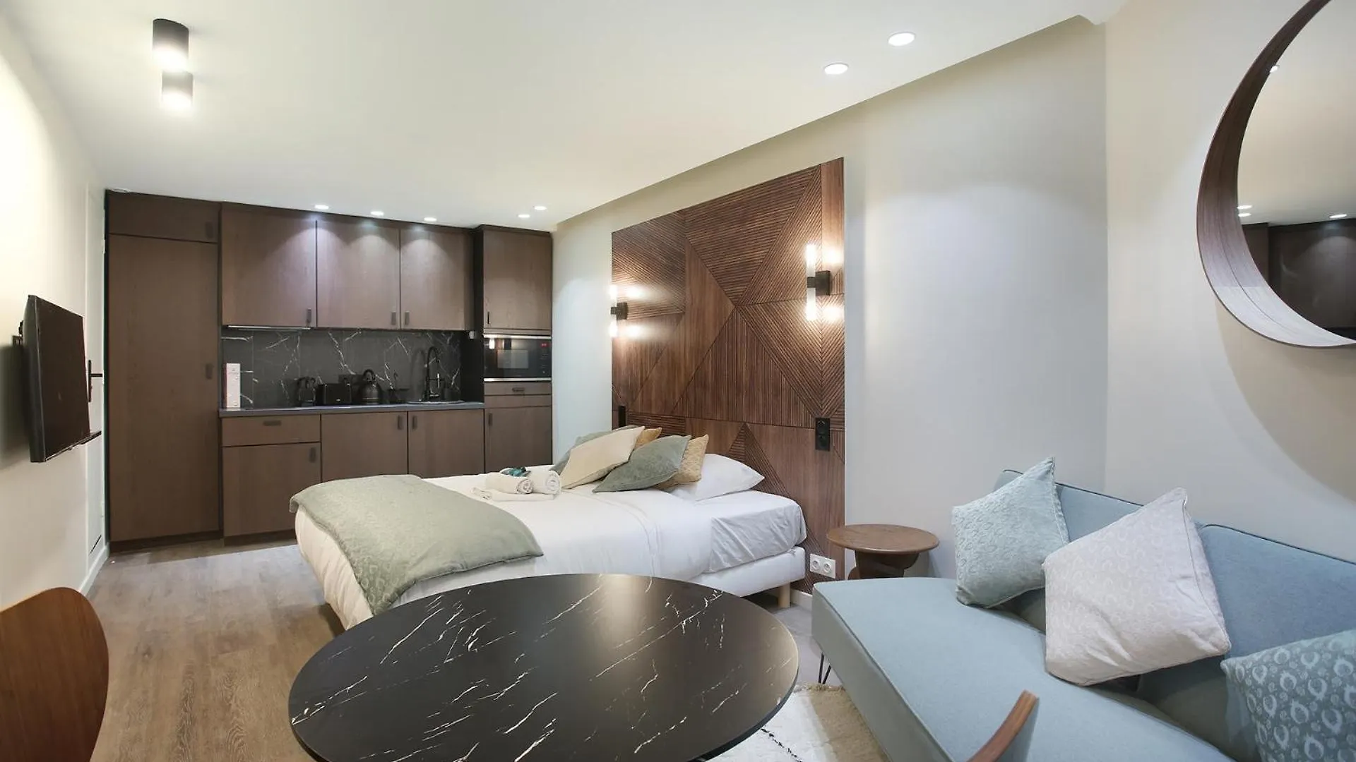Sacre Coeur By Prestige Apartment